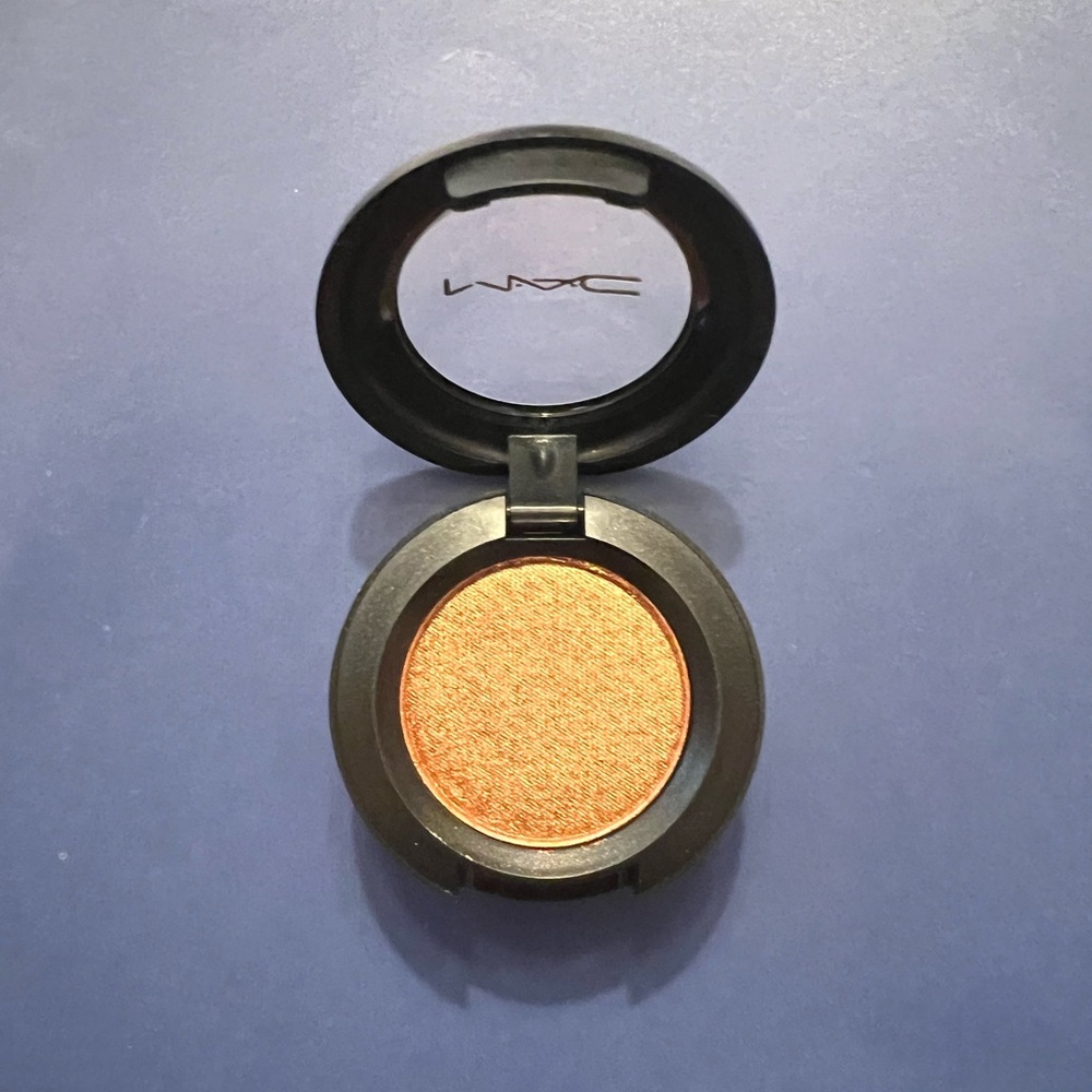 MAC Cosmetics Eye Shadow-Amber Lights
